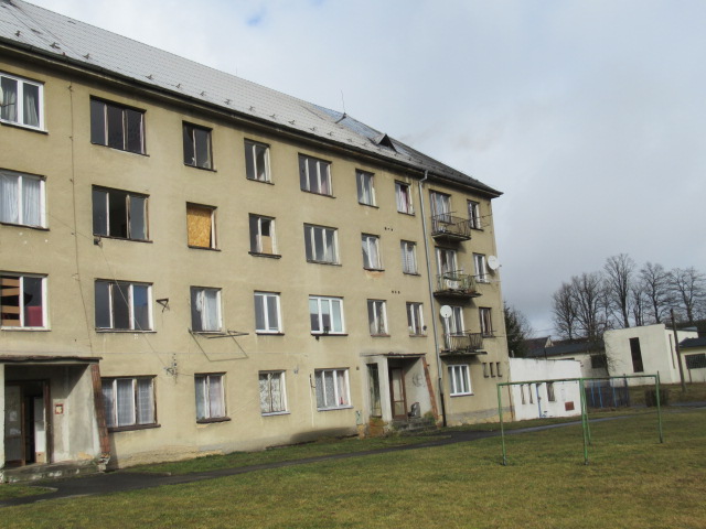 drazby.exekutori.cz 120 EX 26784/14 byt 3+1 v obci Nová Ves, okres